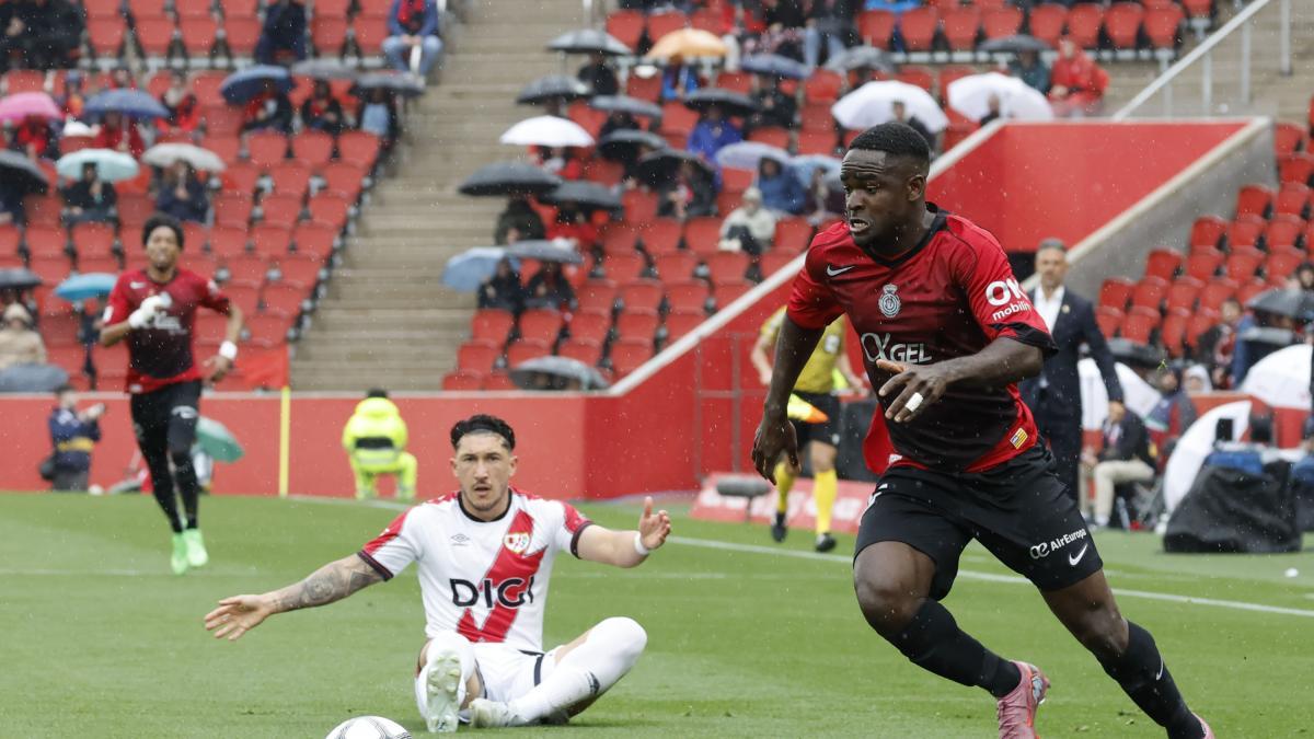 Zito Luvumbo blessé : 4 semaines d'absence qui fragilisent Mallorca