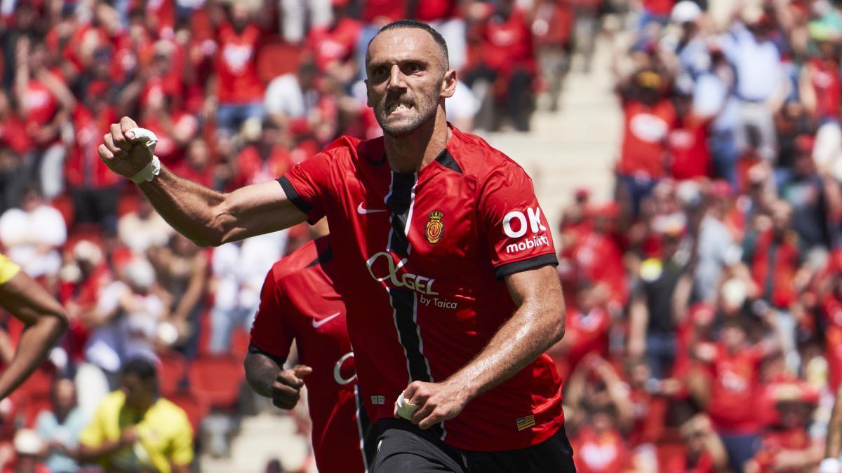 Muriqi vers Fenerbahçe : un retour aux sources qui divise