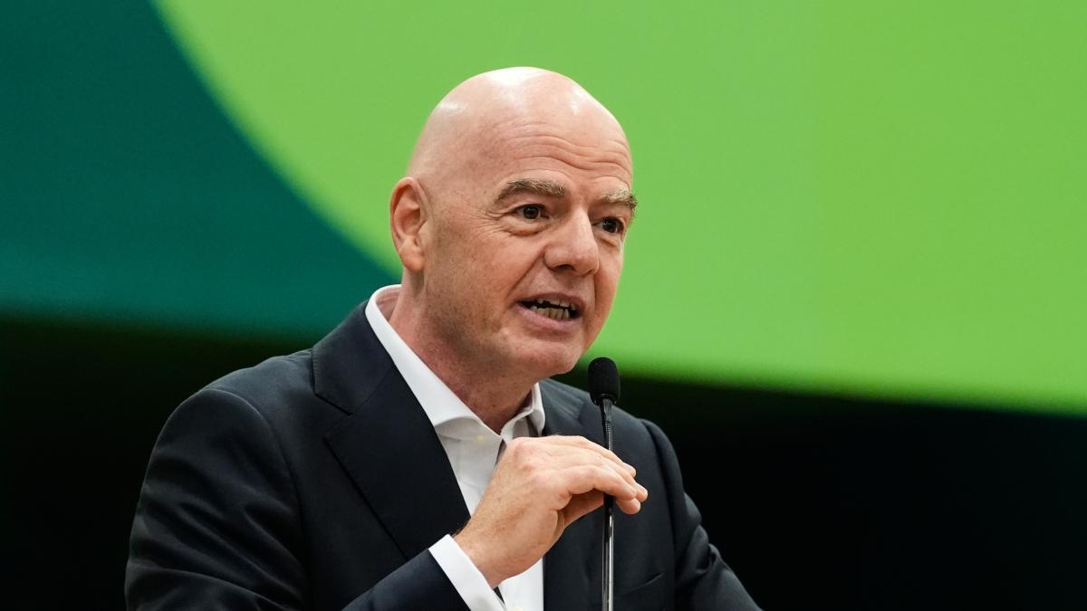 Infantino sous pression : la coupe du monde 2026 au cœur des tensions migratoires