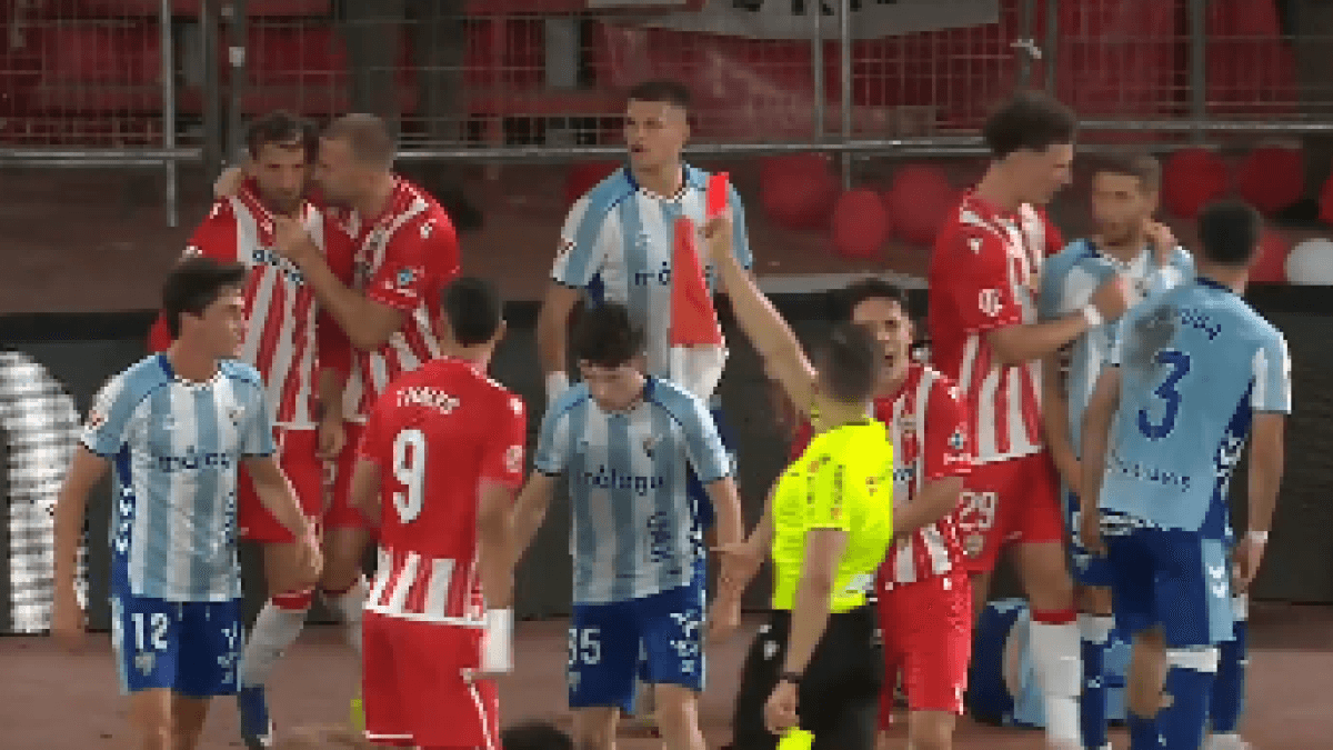 Almería : le Brésilien Thalys face à une lourde sanction après l'échec en playoffs