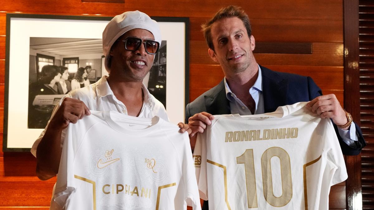 Ronaldinho de retour à 46 ans : le pari fou du Ravenna FC