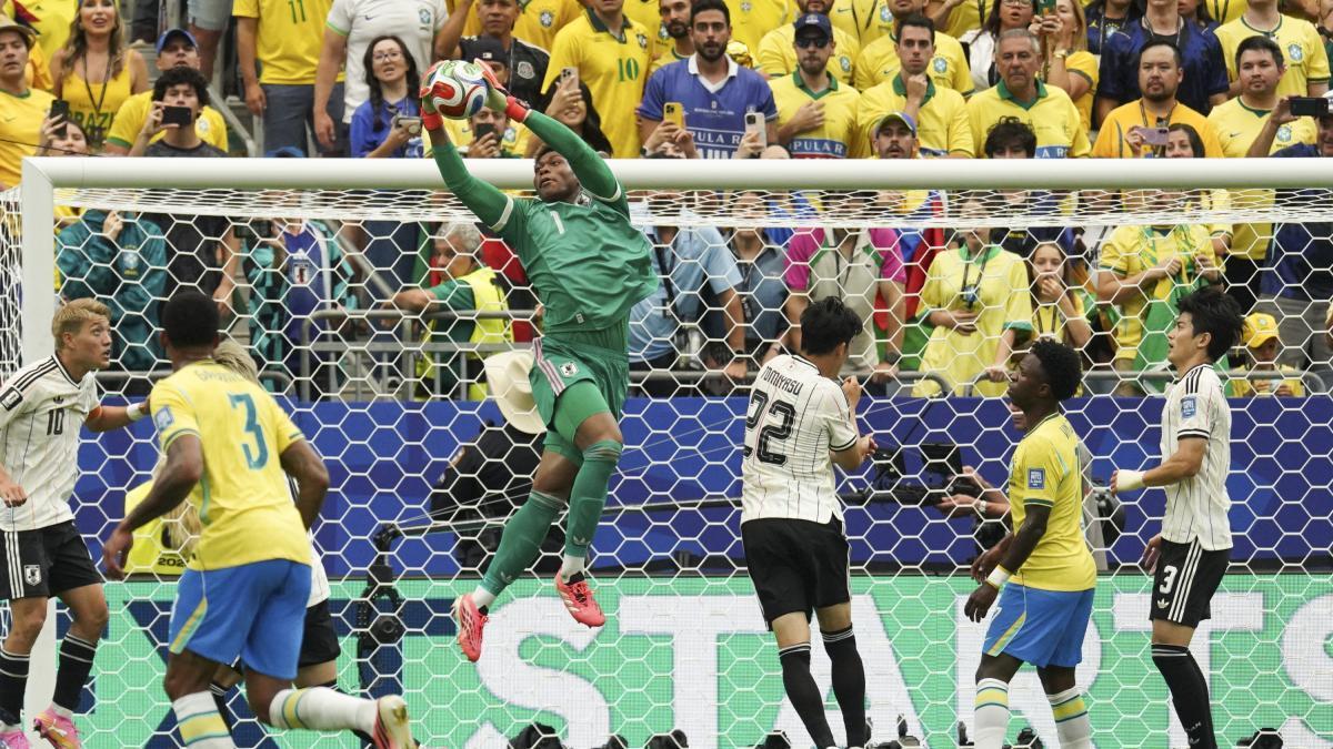 Zion Suzuki : le "Buffon japonais" du Parma vers la Premier League