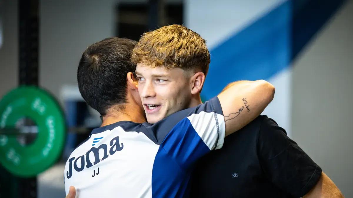 Cádiz cible Tomy Carbonell : le jeune poulain de la Real Sociedad en pleine lumière