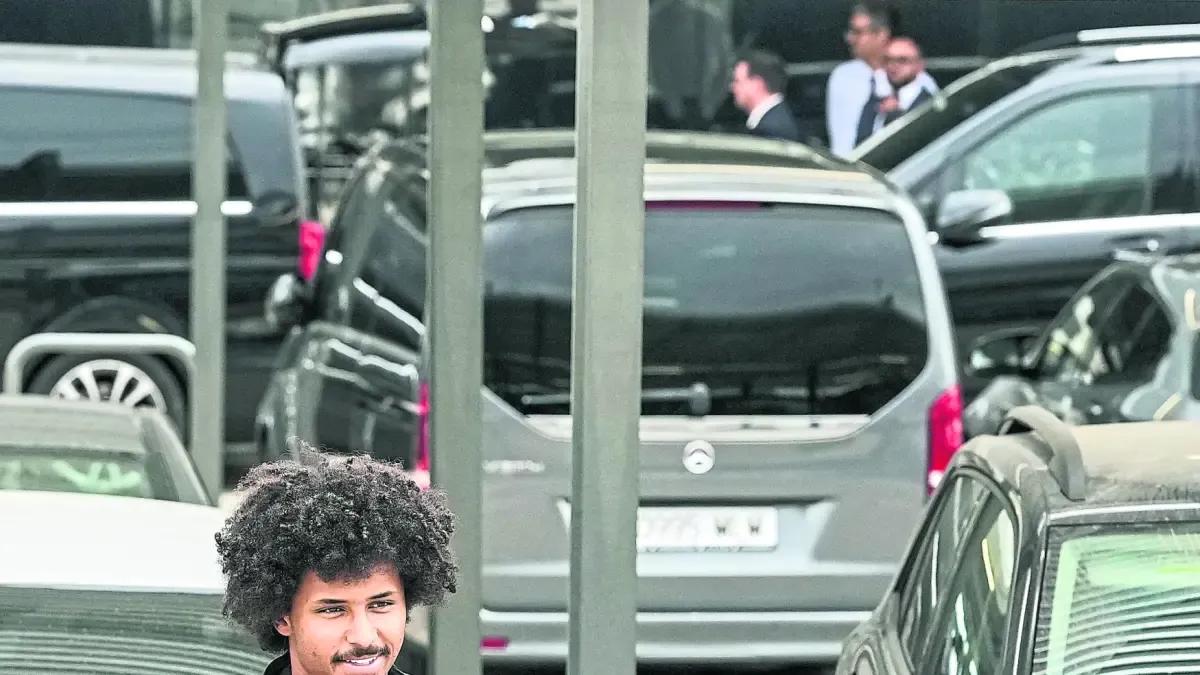 Les coulisses du transfert secret d'Adeyemi au Barça