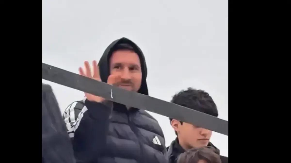 Messi de retour aux sources : l'ovation de Rosario pour son club de 4e division