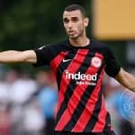 Ellyes Skhiri en position délicate : l'Eintracht évalue ses options