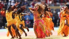 Shakira, Madonna et Bieber : la Coupe du monde 2026 fait le show à la mi-temps