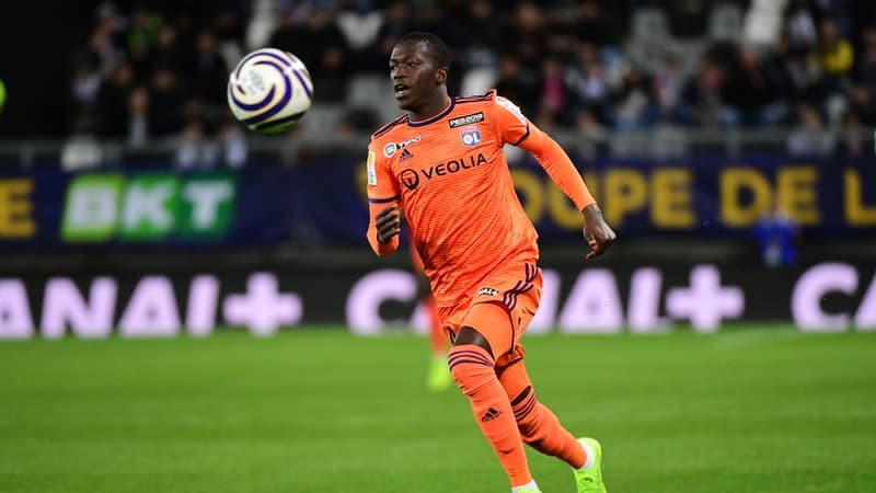 Pape Cheikh Diop brisé : l'ex-Lion de l'OL raconte sa descente