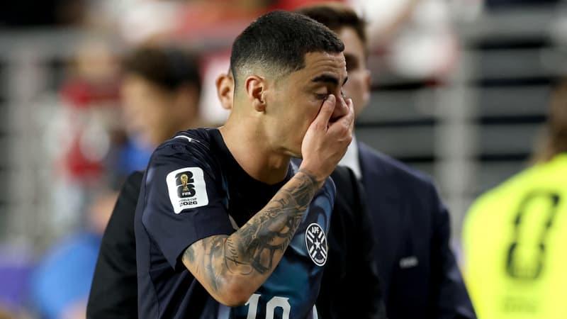 Carton rouge pour Almiron : la nouvelle règle FIFA qui change tout