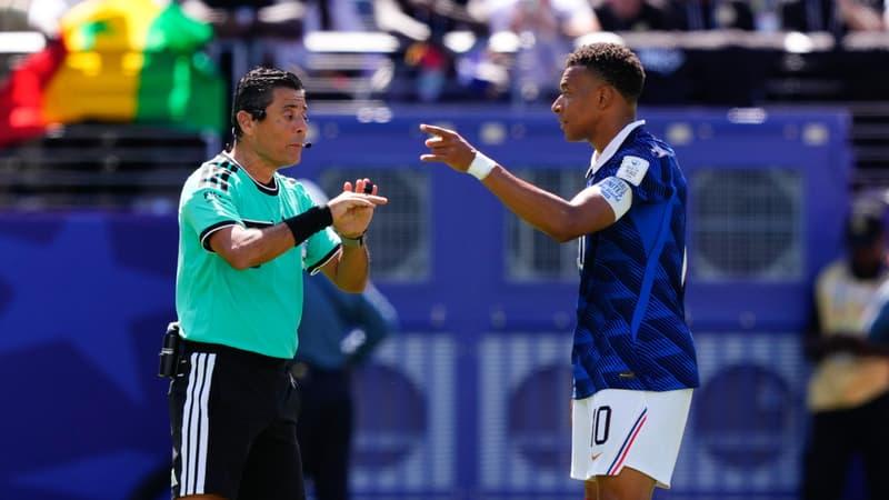 Coupe du monde 2026 : l'arbitrage plus clément qui divise le football mondial
