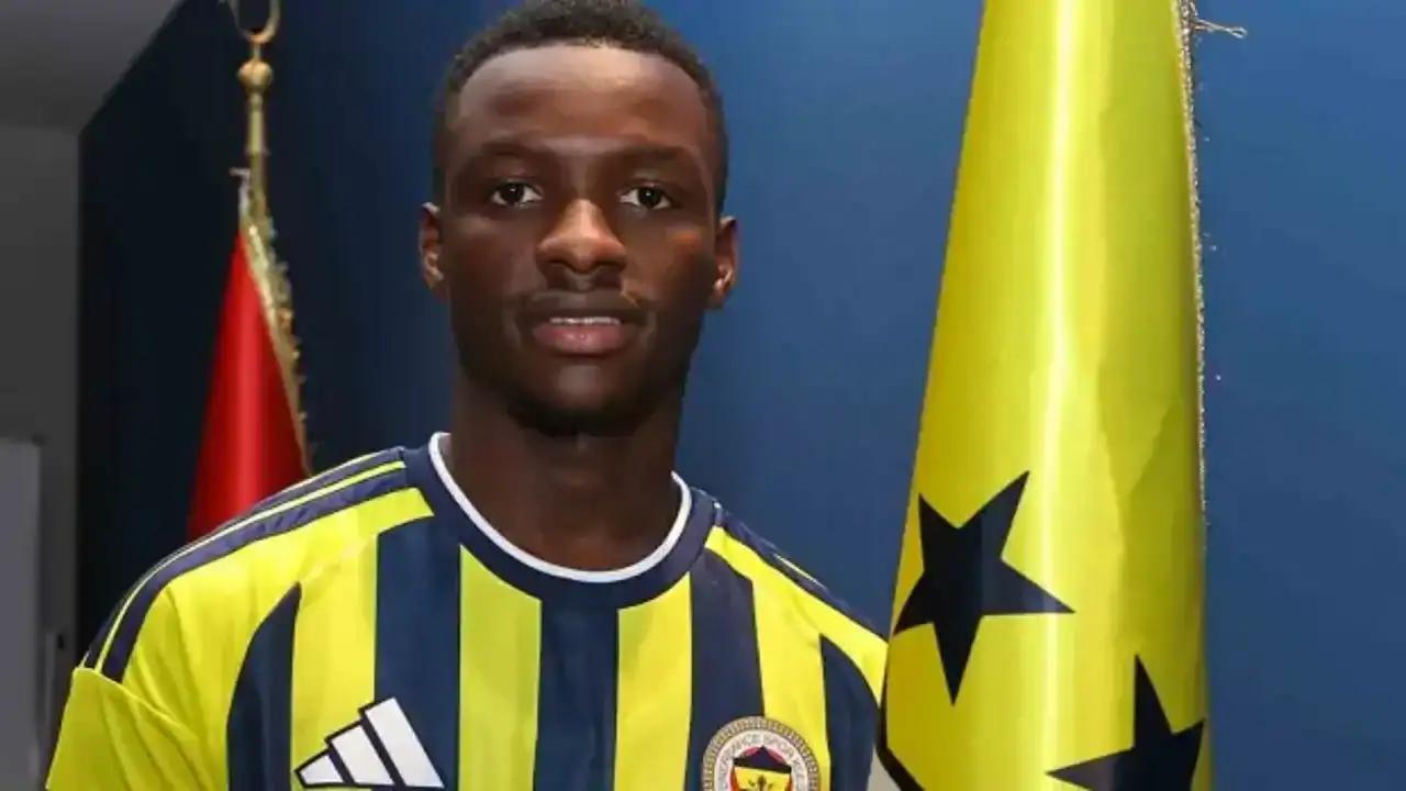 Amara Diouf écarté du stage de Fenerbahçe : un coup de frein pour le prodige sénégalais ?